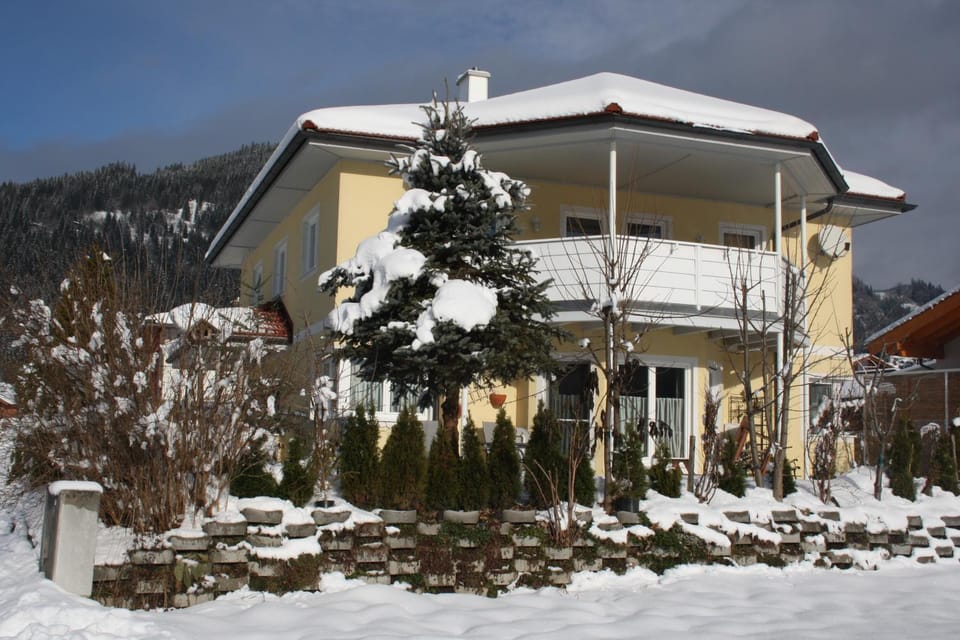 Property building, Winter