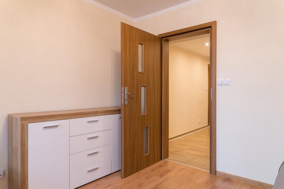 Bedroom, Garden view, Quiet street view