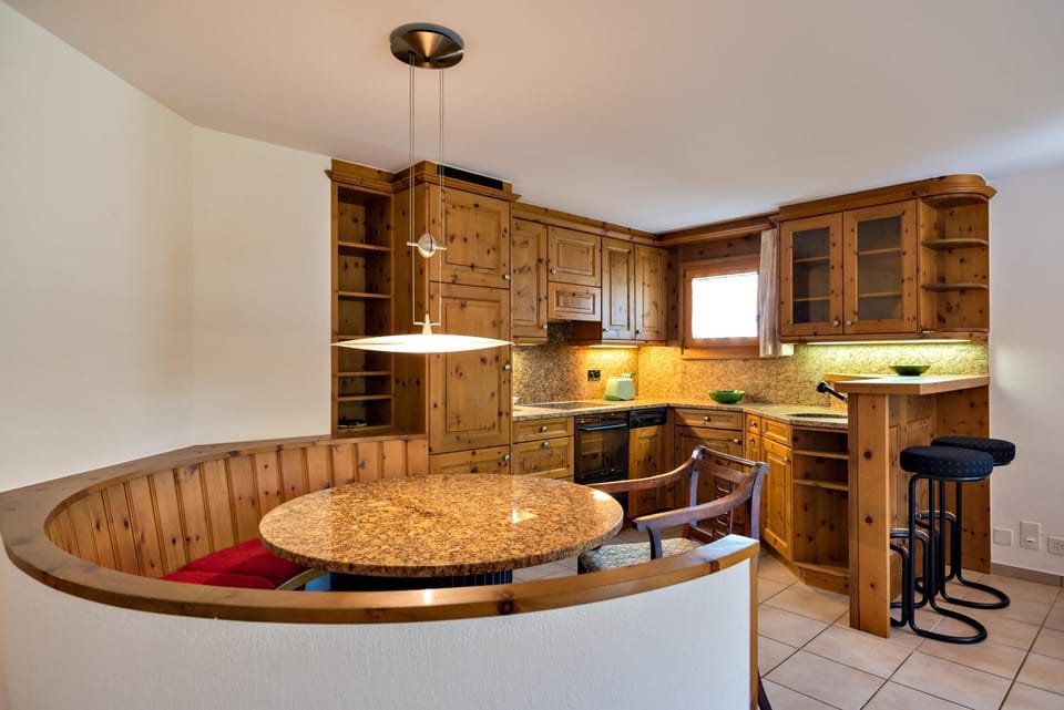 Chesa Foulla Rosa - Celerina Apartment in Saint Moritz