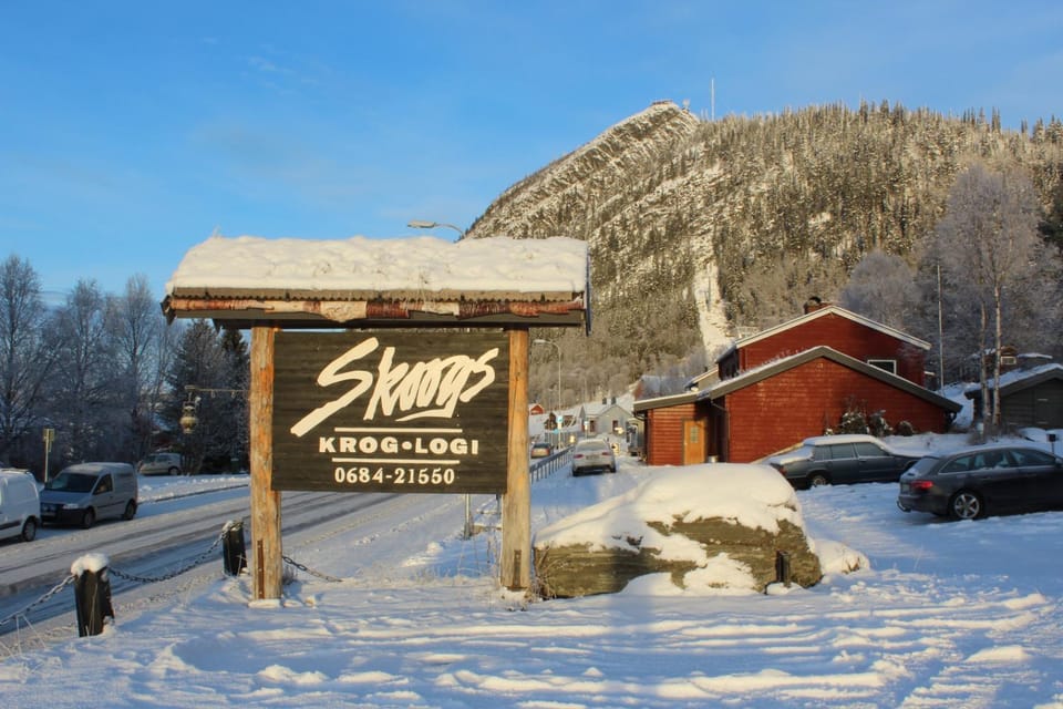 Property logo or sign, Winter