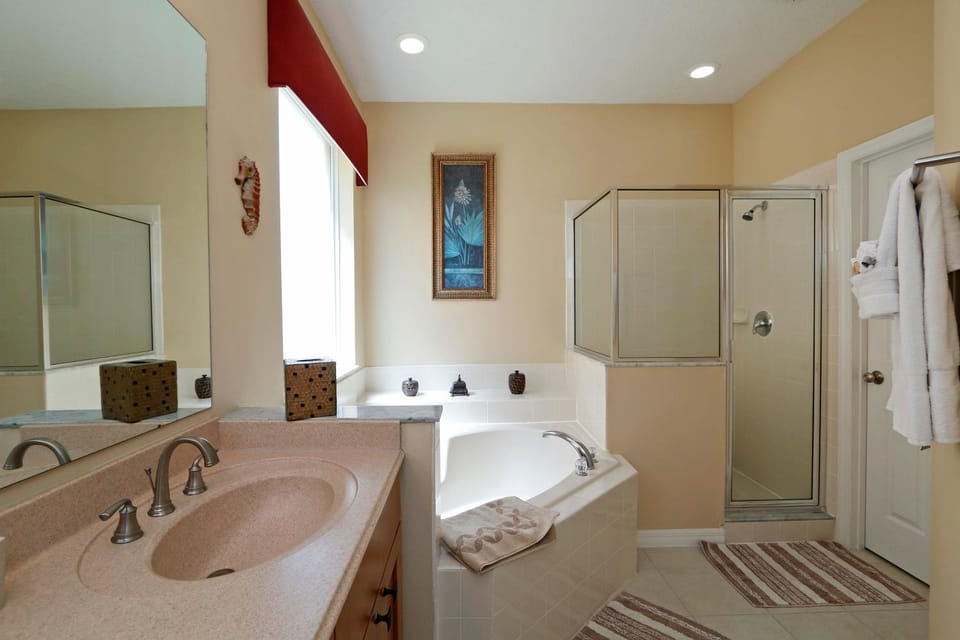 Shower, Bathroom, Bath, towels