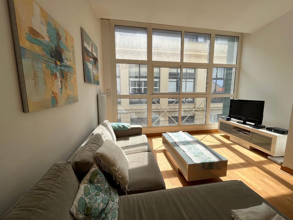 Grand appartement T2 proche plage avec wifi, ascenseur et cuisine équipée - FR-1-197-135 Apartment in Les Sables-d'Olonne