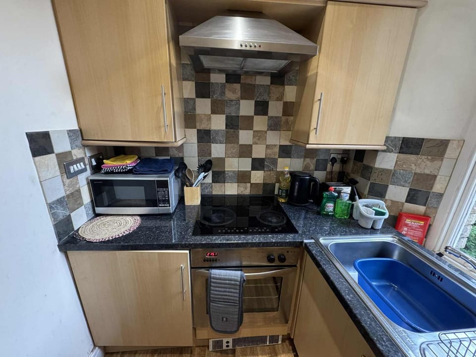 Kitchen or kitchenette, oven, stove, kitchen