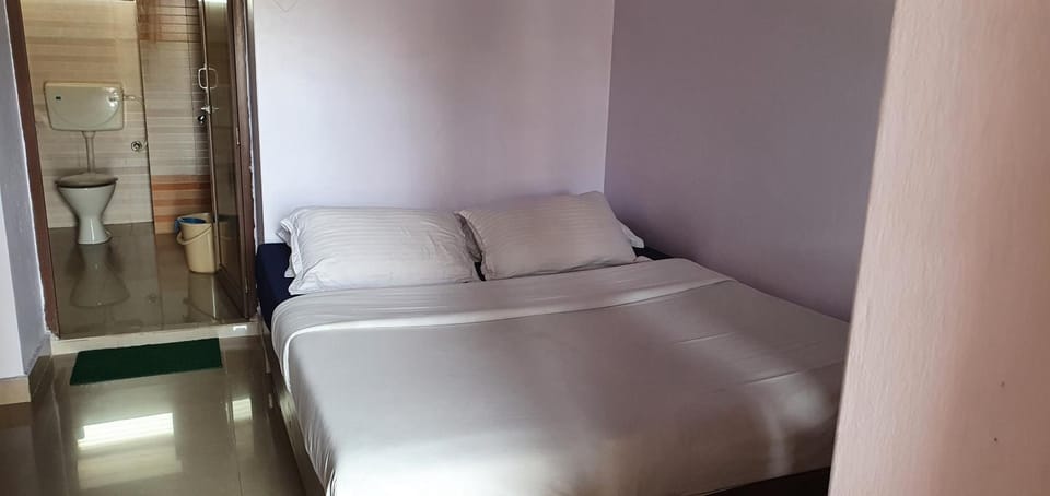 Living room, Photo of the whole room