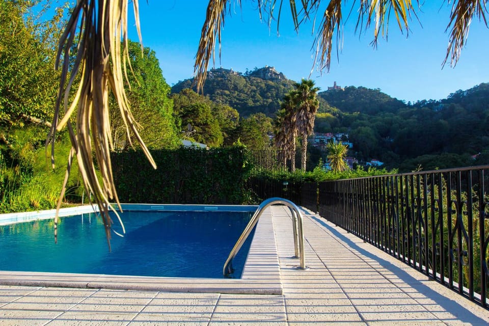 View (from property/room), Garden view, Landmark view, Mountain view, Pool view, Swimming pool