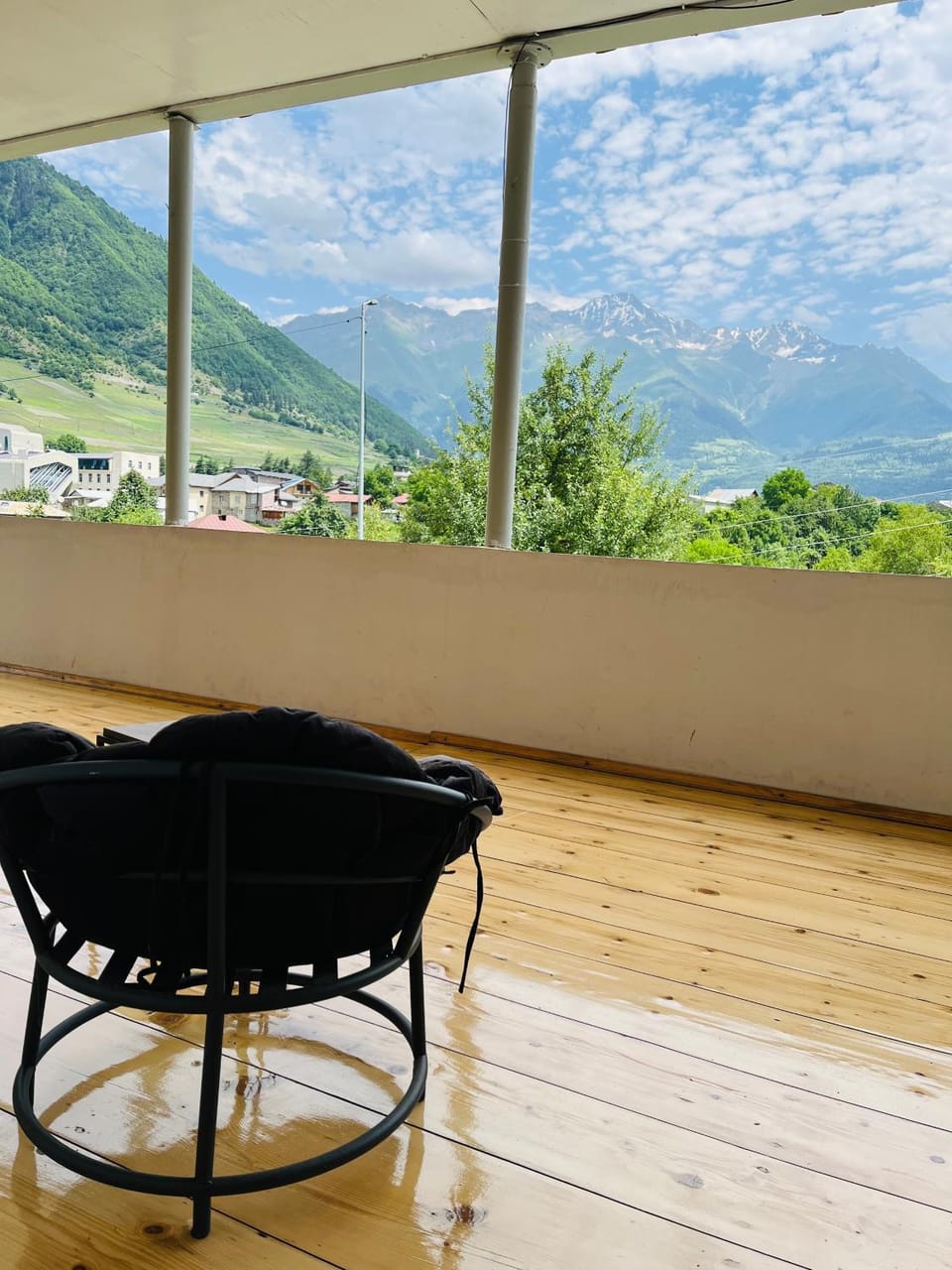 Guesthouse AlpenRose Bed and Breakfast in Georgia