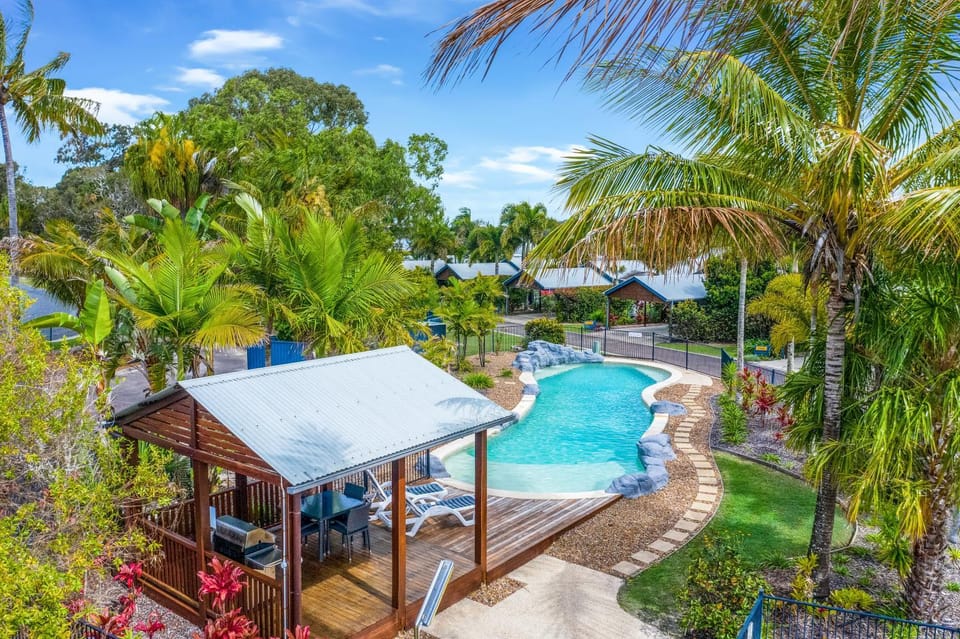 BBQ facilities, Garden, Swimming pool, Parking