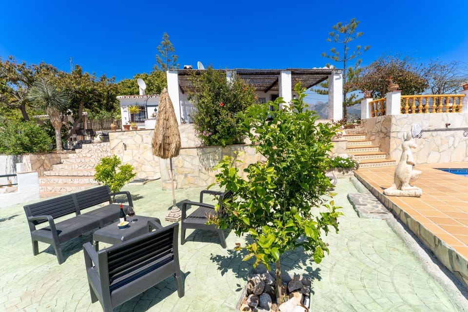 Patio, Garden, Garden view