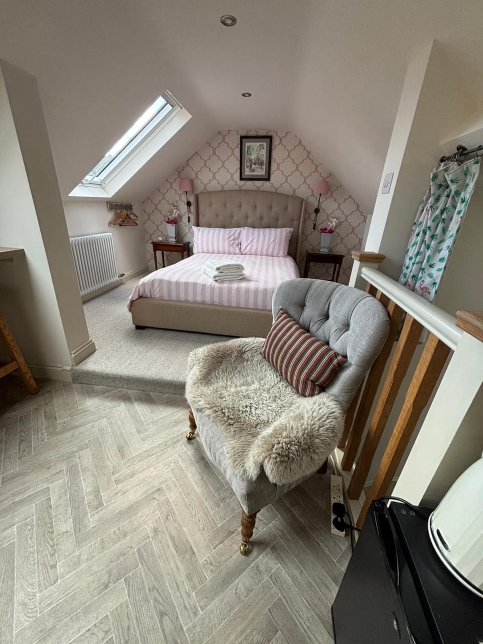 Granny's Attic at Cliff House Farm Holiday Cottages, Apartment in England