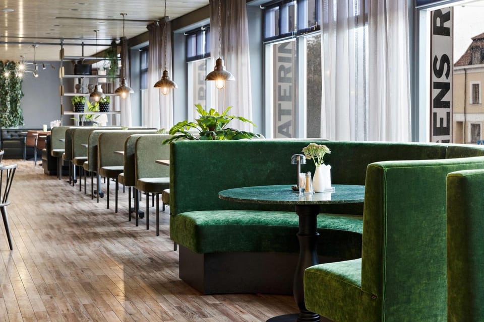 Restaurant/places to eat