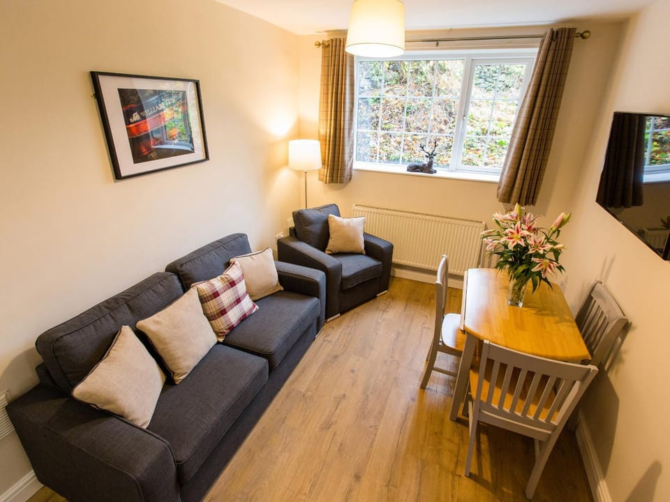 Catref House in Llangollen