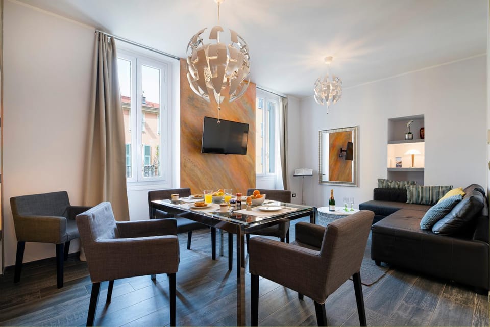 TV and multimedia, Dining area
