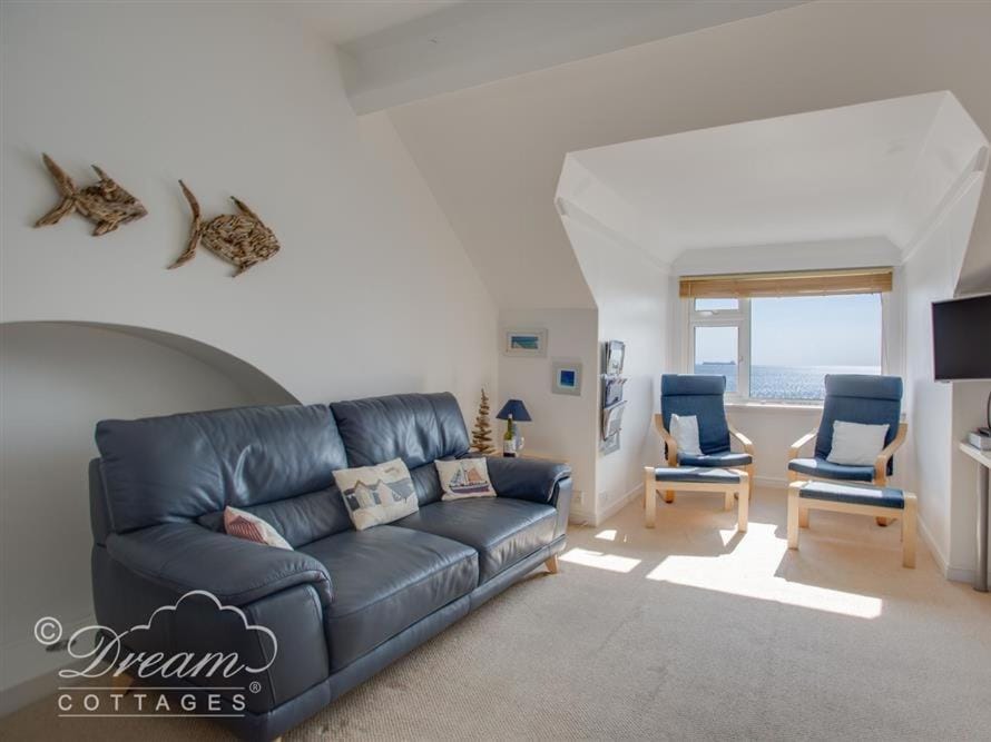 Dream View House in Weymouth