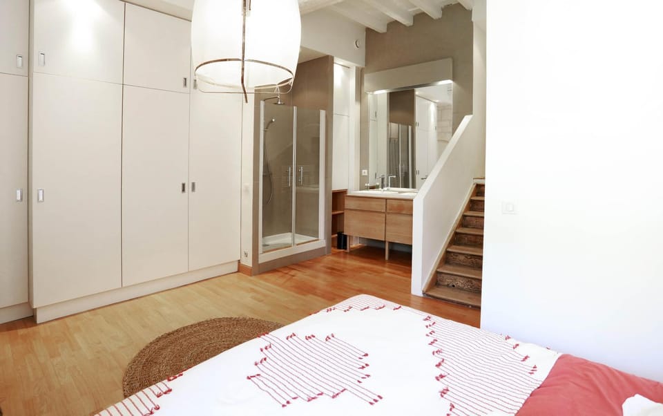 Logement Hôtel Particulier centre ville Apartment in Arles