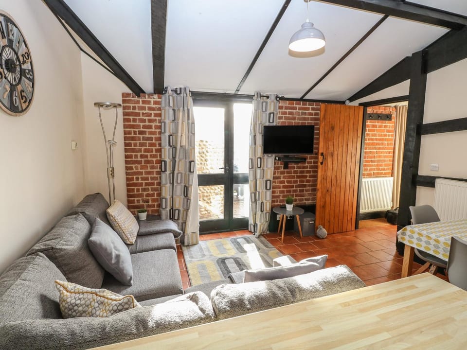 Hitchens Cottage House in Broadland District