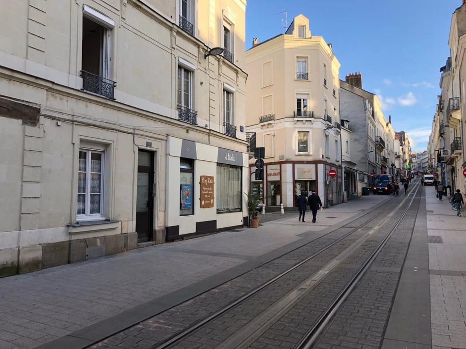 Neighbourhood