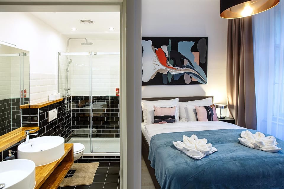 Bathroom, Bedroom