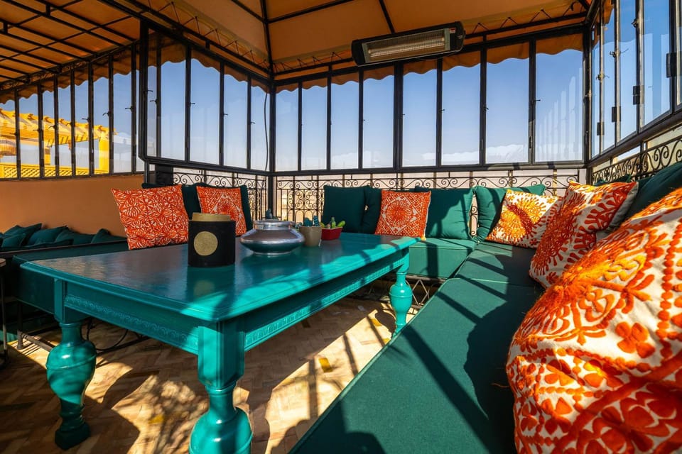 Day, View (from property/room), Balcony/Terrace, Living room, Seating area, Dining area