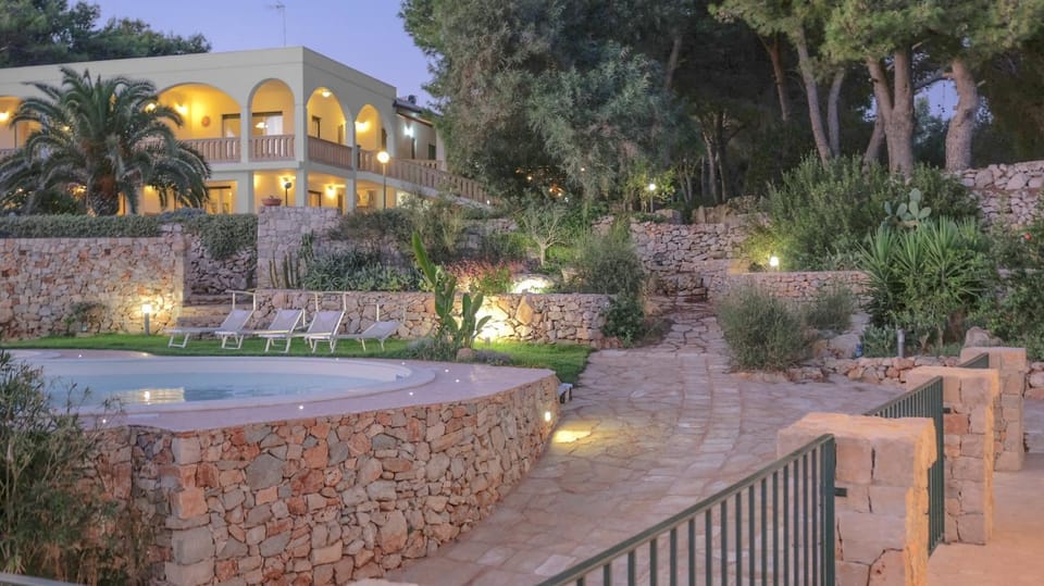 Property building, Garden view, Swimming pool