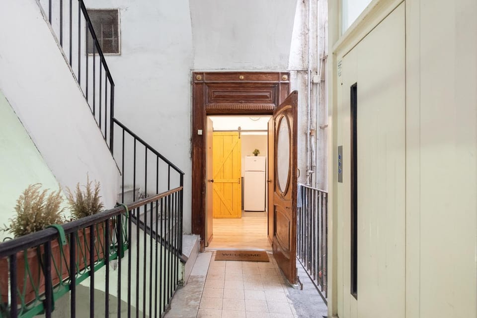 J-Appartment Toledo Apartment in Naples
