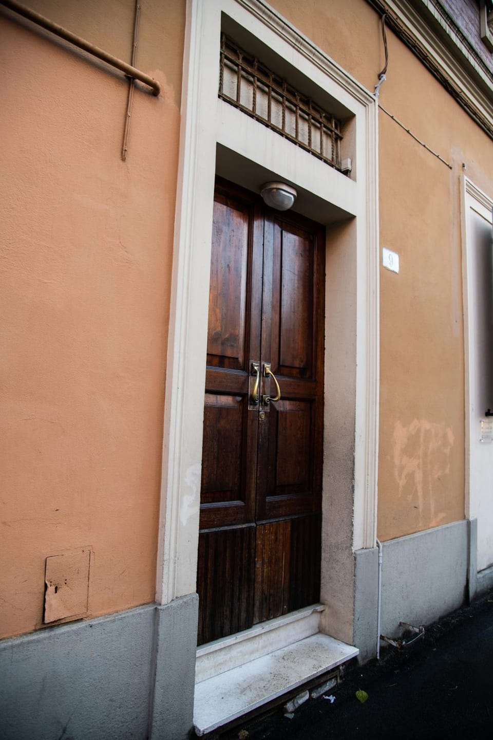 Facade/entrance