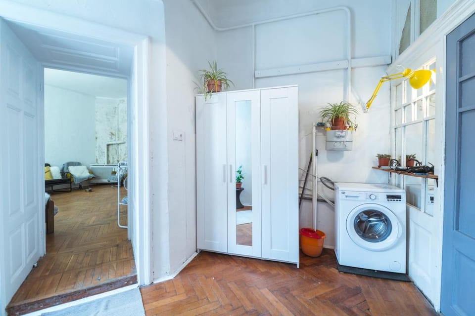 a SZOBA apartman Apartment in Hungary