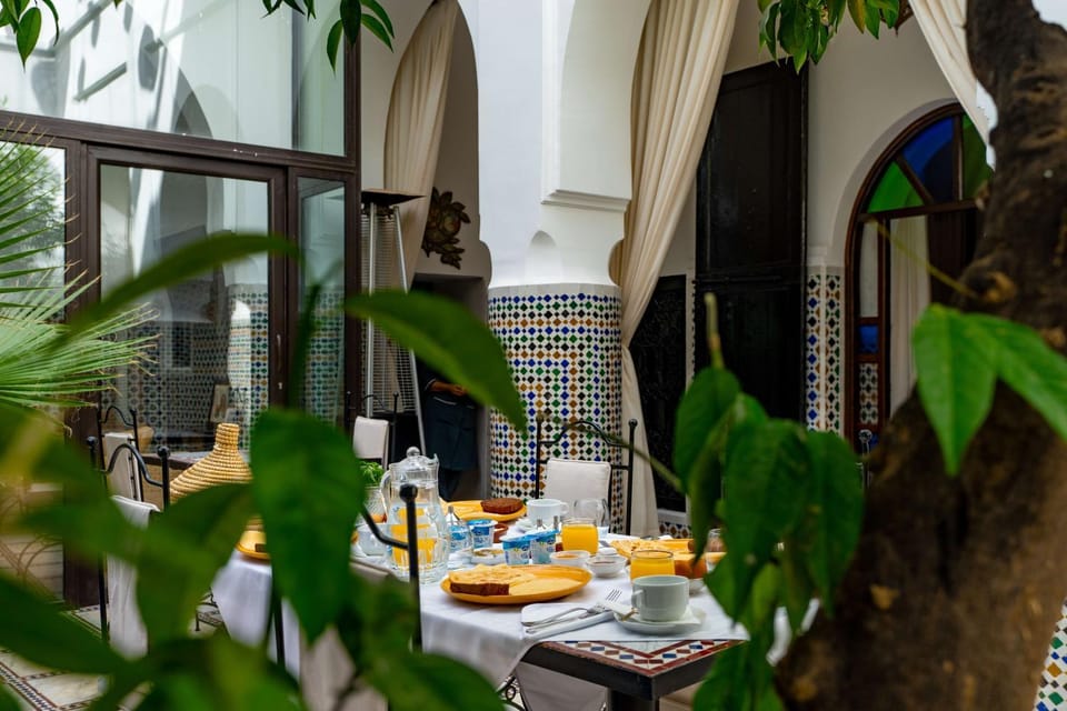 Patio, Breakfast, Continental breakfast