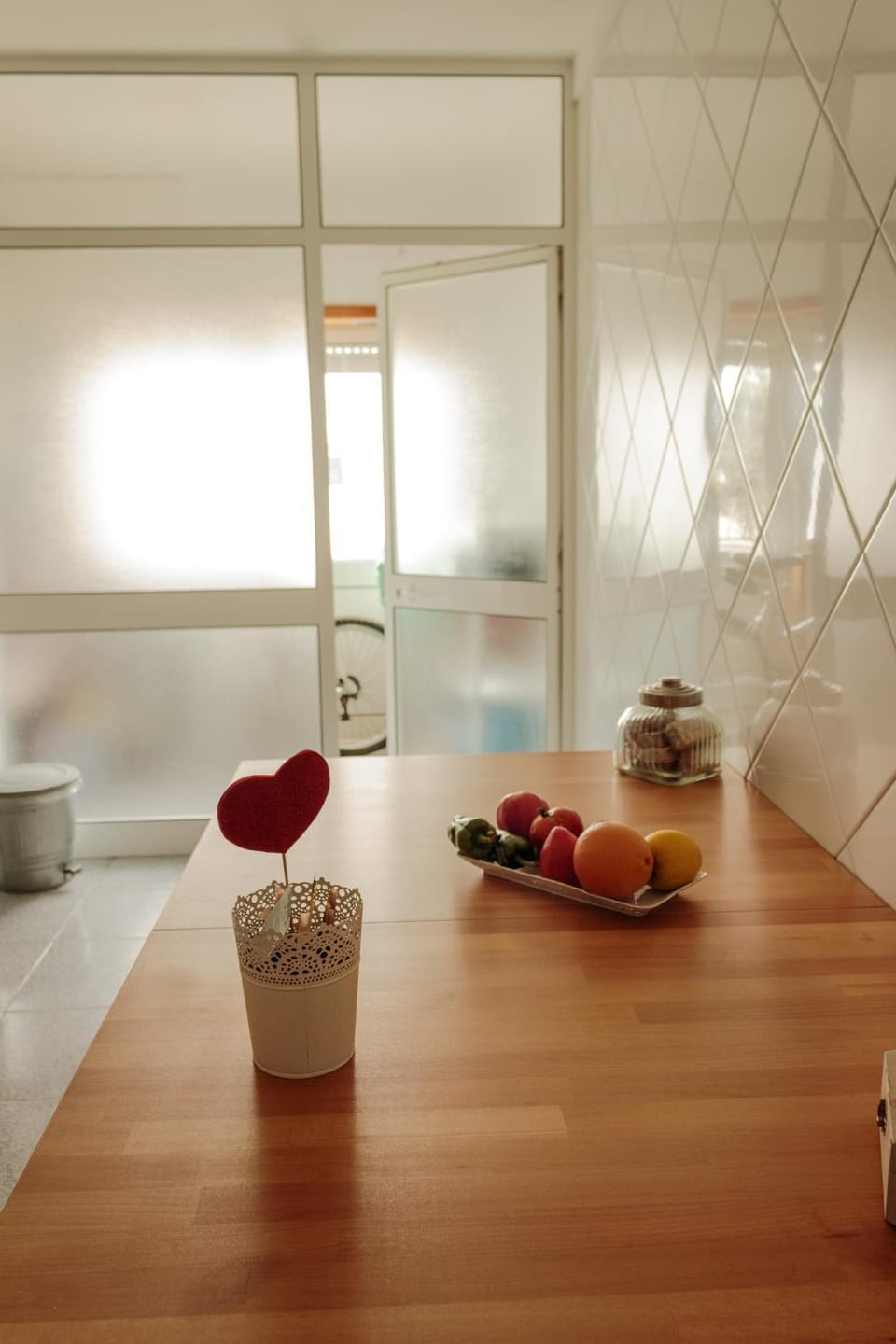 Kitchen or kitchenette, Food and drinks