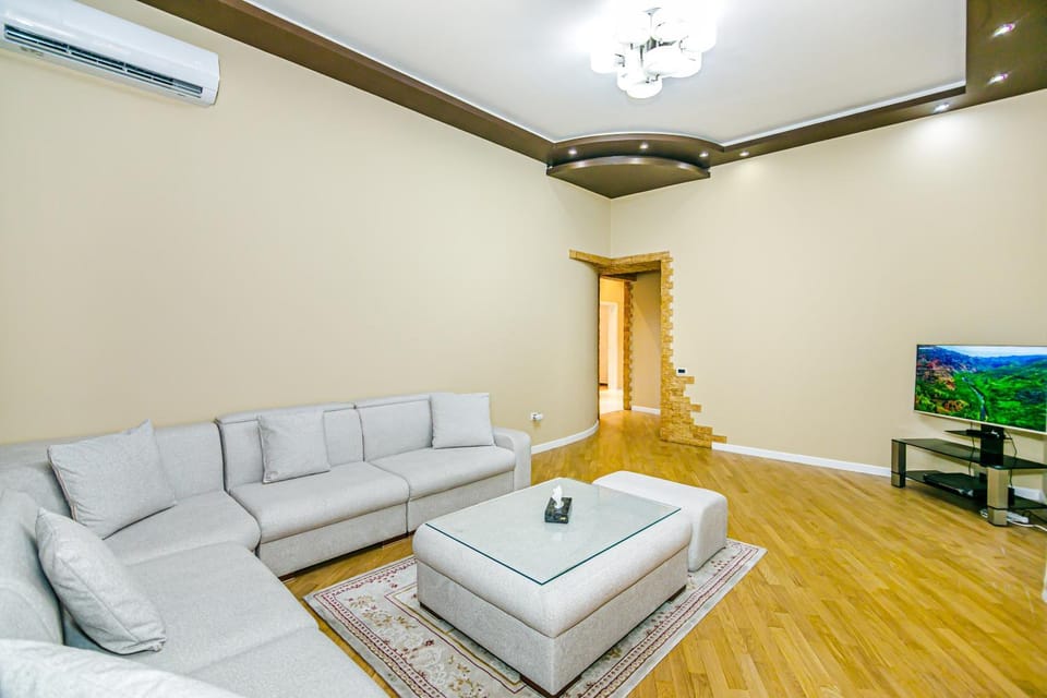 TV and multimedia, Living room, air conditioner