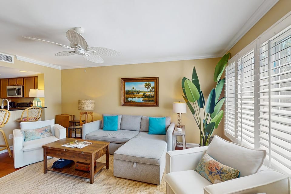 Tidewater H-202 House in Wild Dunes