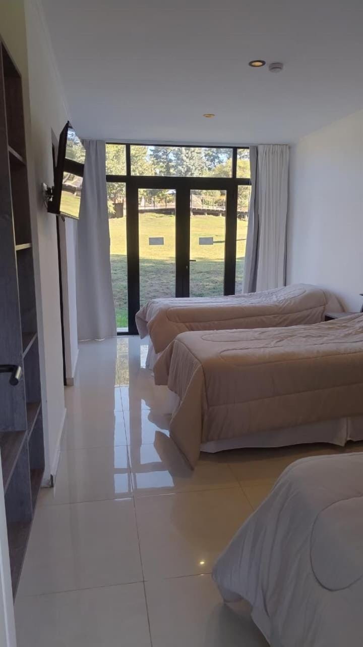 Mellmell en la Sierra Inn in Tandil