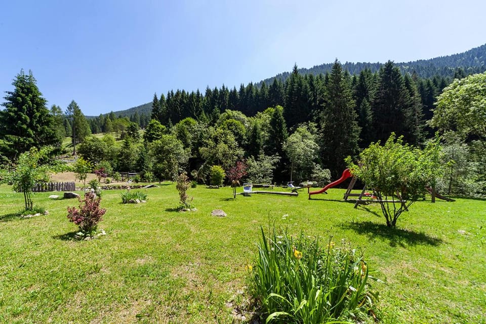 Garden, Garden view