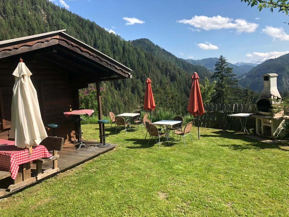 BBQ facilities, Garden