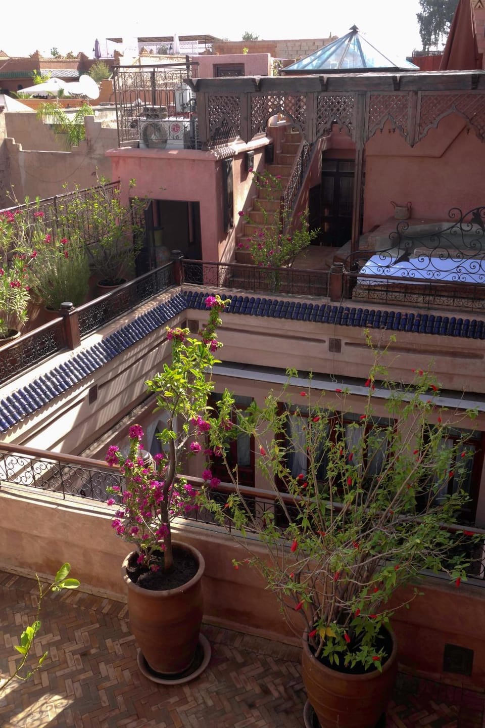 View (from property/room), Balcony/Terrace, Decorative detail