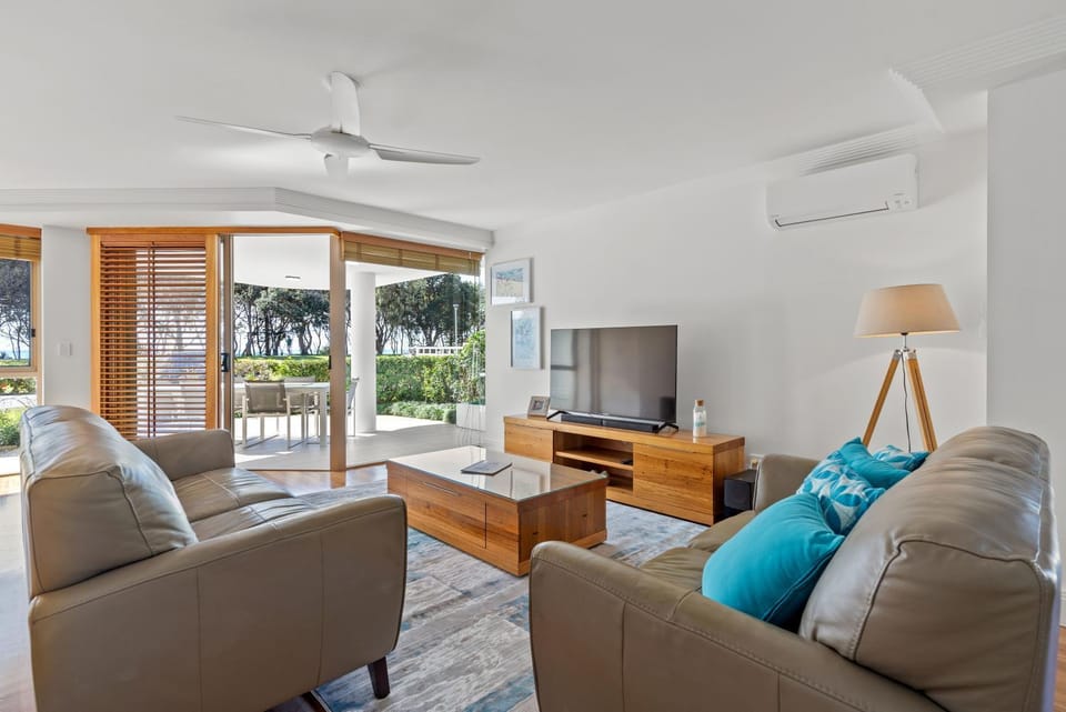 The Palms 1 @ Clarkes Beach House in Byron Bay