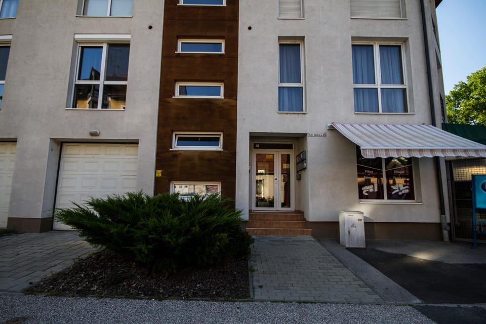 Bomi Apartman Apartment in Hungary