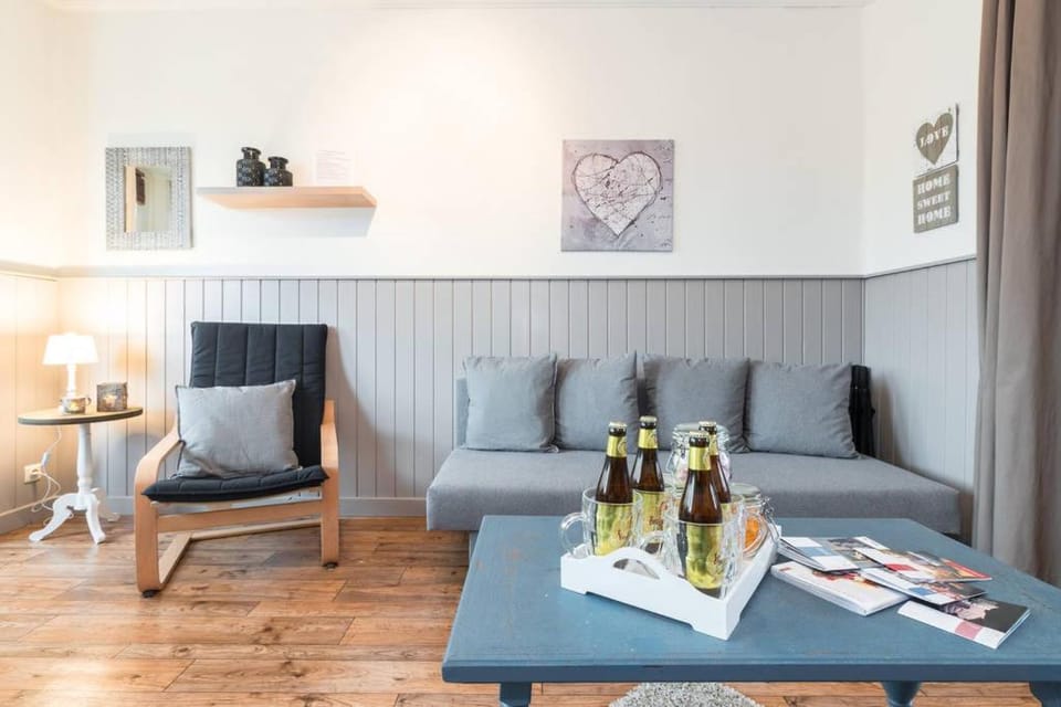 Enjoy Bruges Charming Damse Vaartzicht Apartment Apartment in Bruges