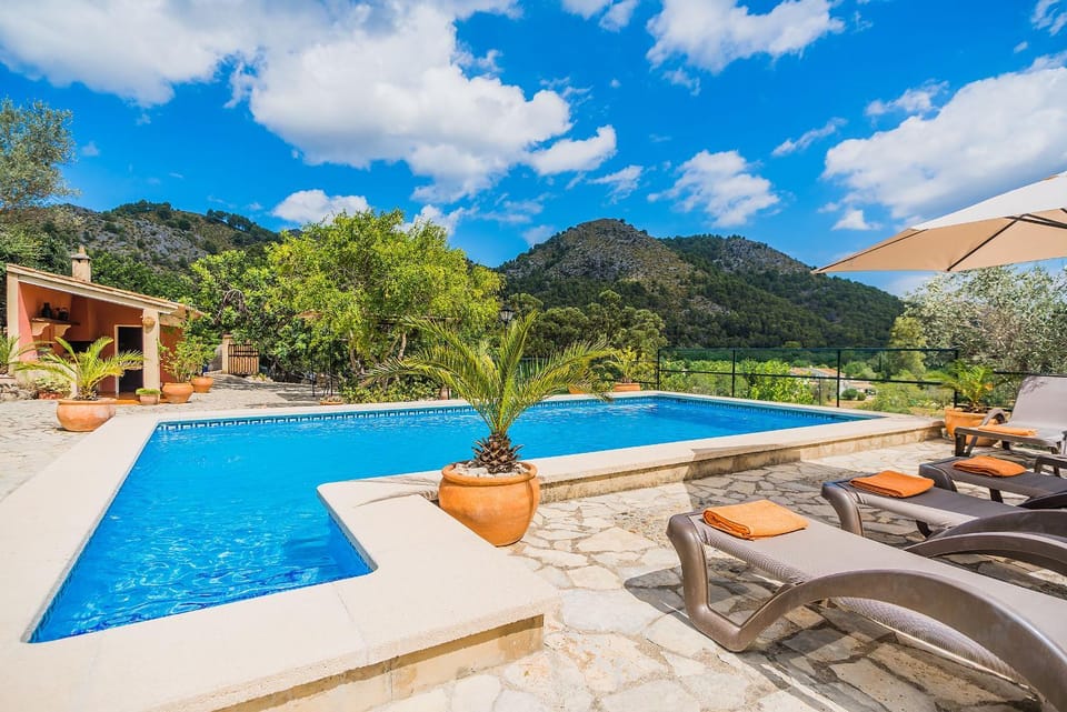 Villa Can Pau By SunVillas Mallorca Villa in Raiguer