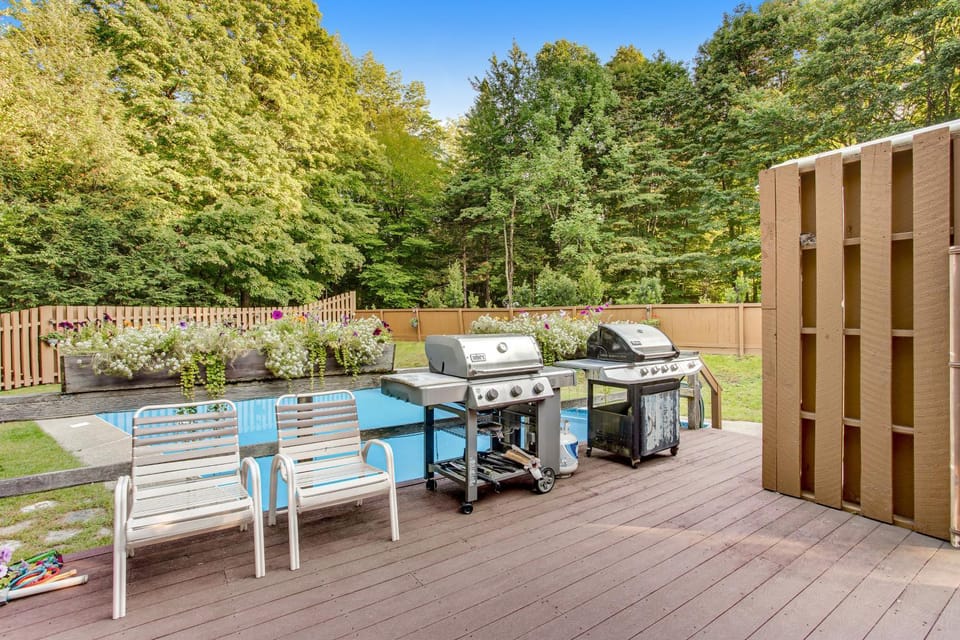Sugar Run: 25 Apartment in Warren
