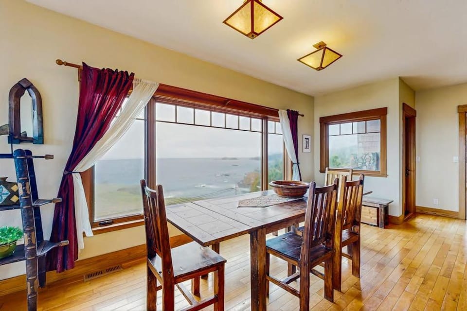 Seascape Gualala House in Gualala