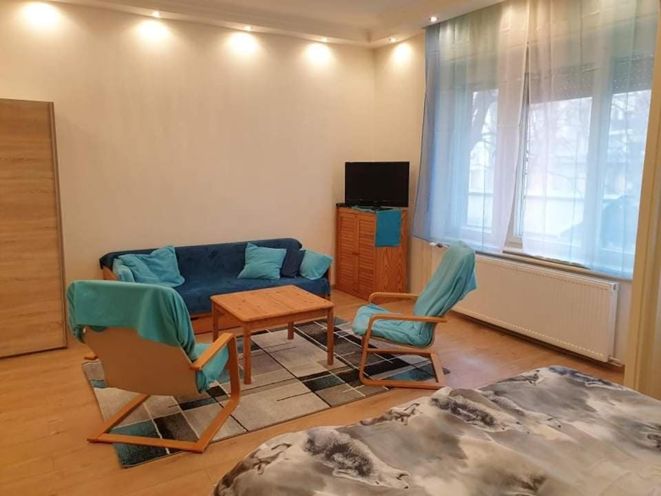 Lara apartman Apartment in Budapest