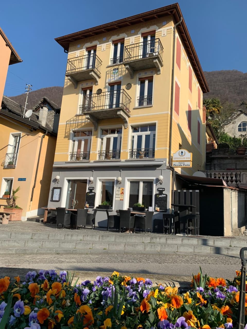 Restaurant/places to eat