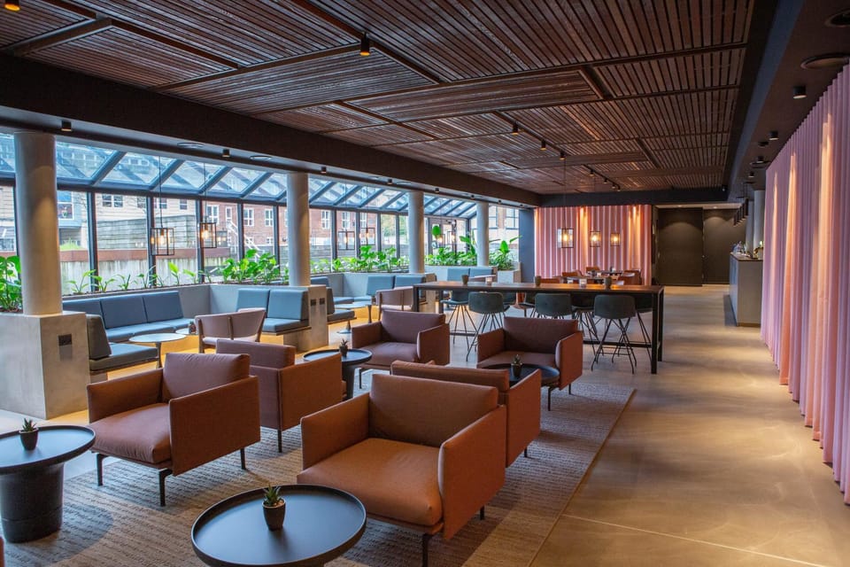 Living room, Lounge or bar