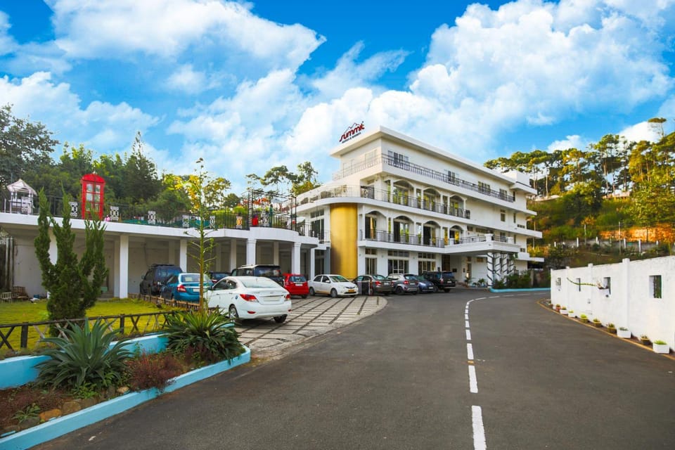 Property building, Facade/entrance