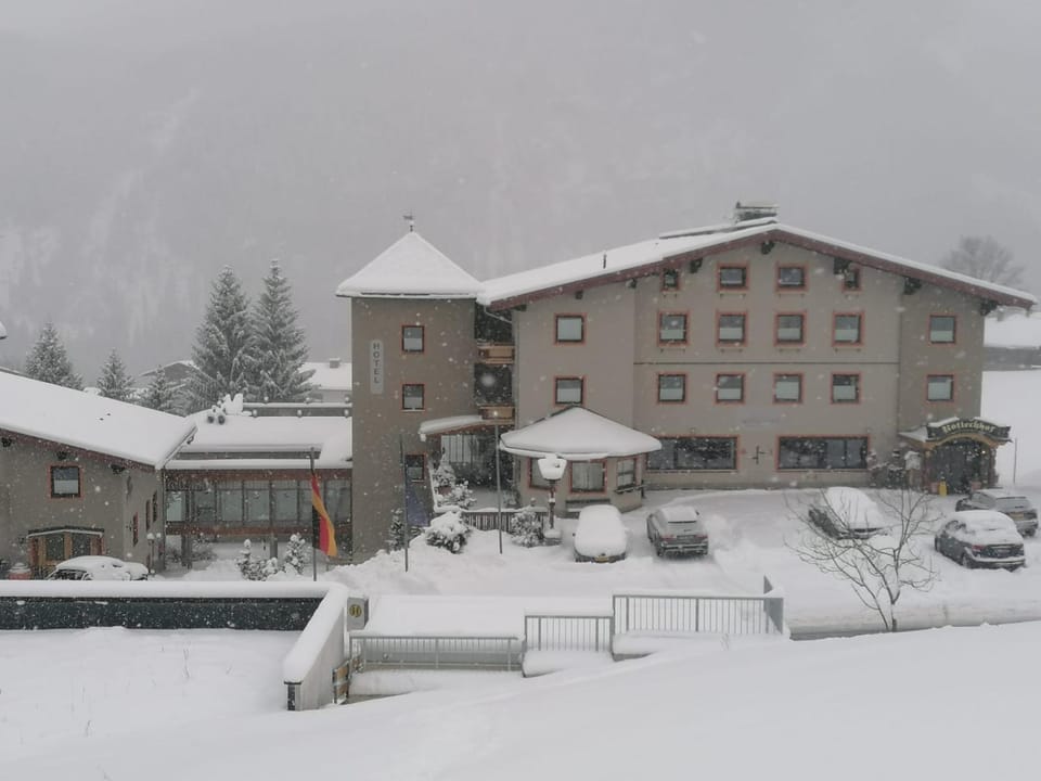 Property building, Winter