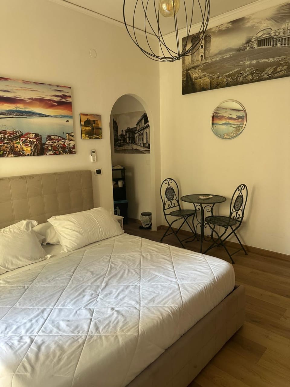 Photo of the whole room