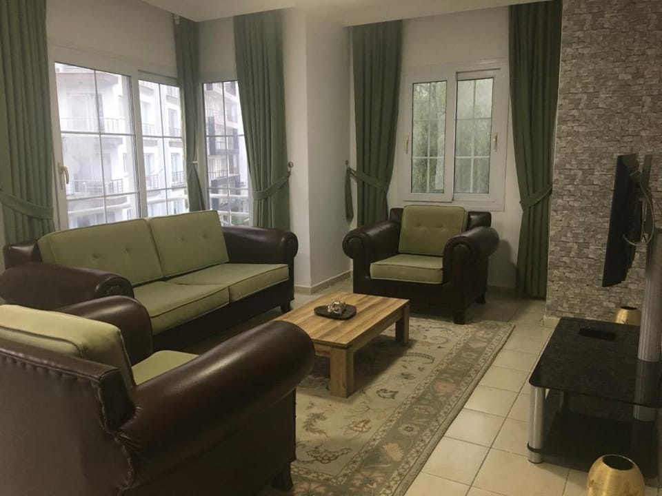 Living room, Photo of the whole room