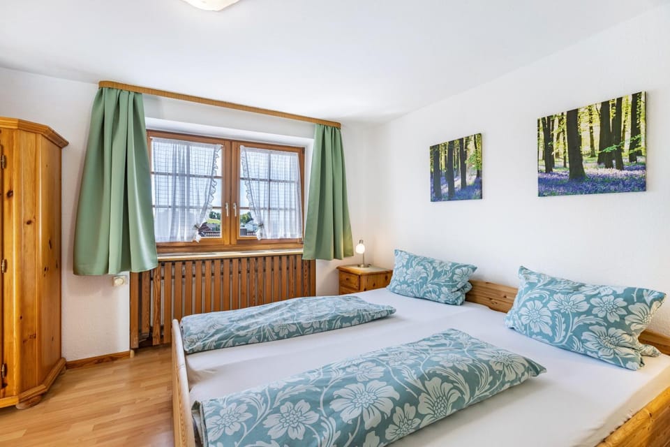 Property building, Living room, Bedroom