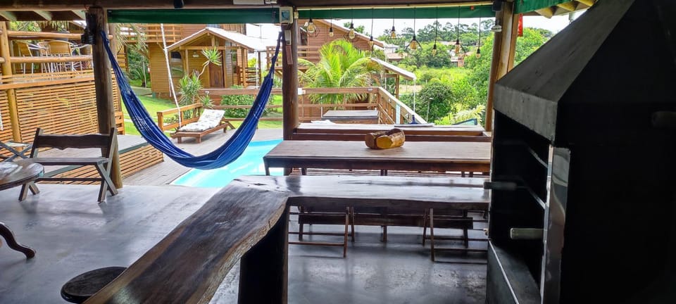 BBQ facilities, Pool view