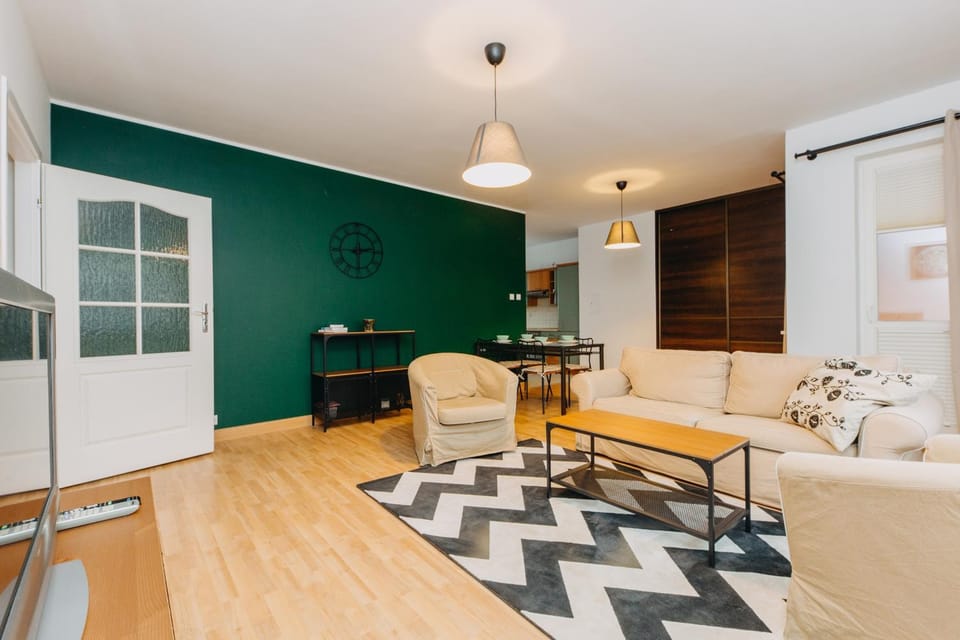 Bed, Living room, Dining area
